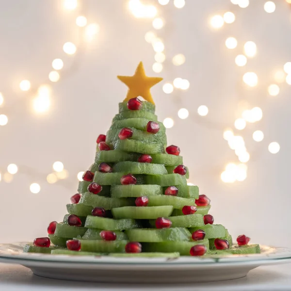 Noel ağacı meyve salatası — Stok fotoğraf