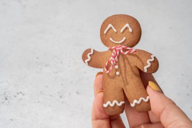 Tatlı zencefilli kurabiye adam.