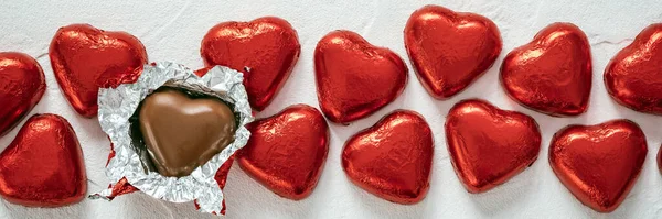 Schokolade Süßigkeiten Herz Süßigkeiten zum Valentinstag — Stockfoto