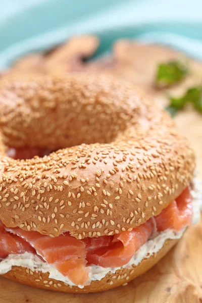 Bagel and lox — Stock Photo, Image