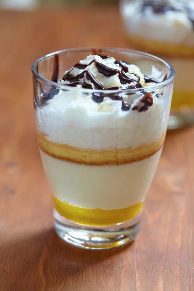 Layered dessert with lemoncello — Stock Photo, Image
