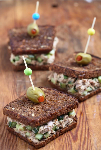 Sandwich de ensalada de atún — Foto de Stock