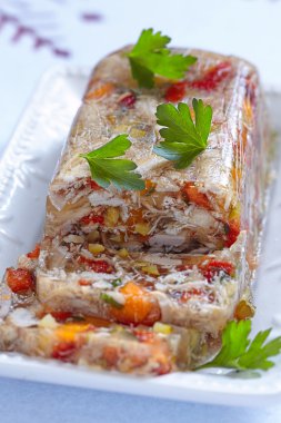 tavşan galantine ile sebze