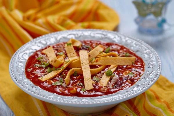 Zuppa di tortilla di pollo — Foto Stock