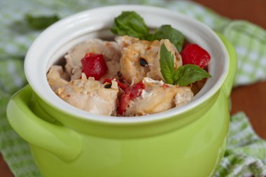 tavuk güveç biber karınca domates ile