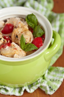 tavuk güveç biber karınca domates ile