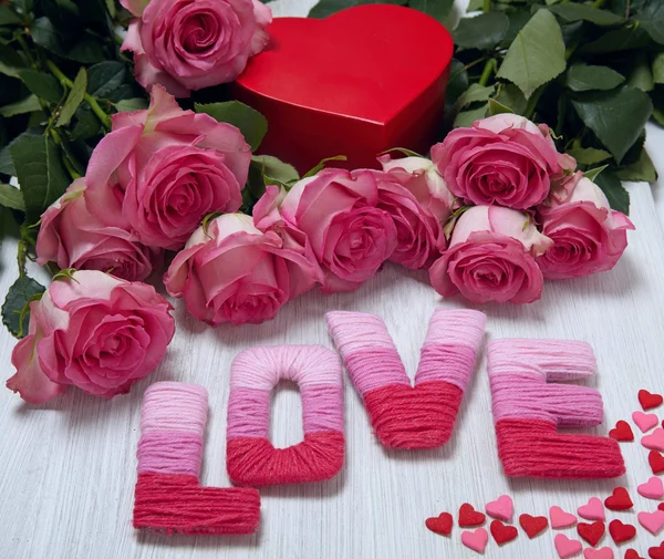 Concepto de San Valentín con letras de amor —  Fotos de Stock