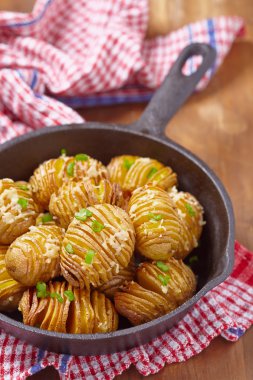 Hasselback Patates