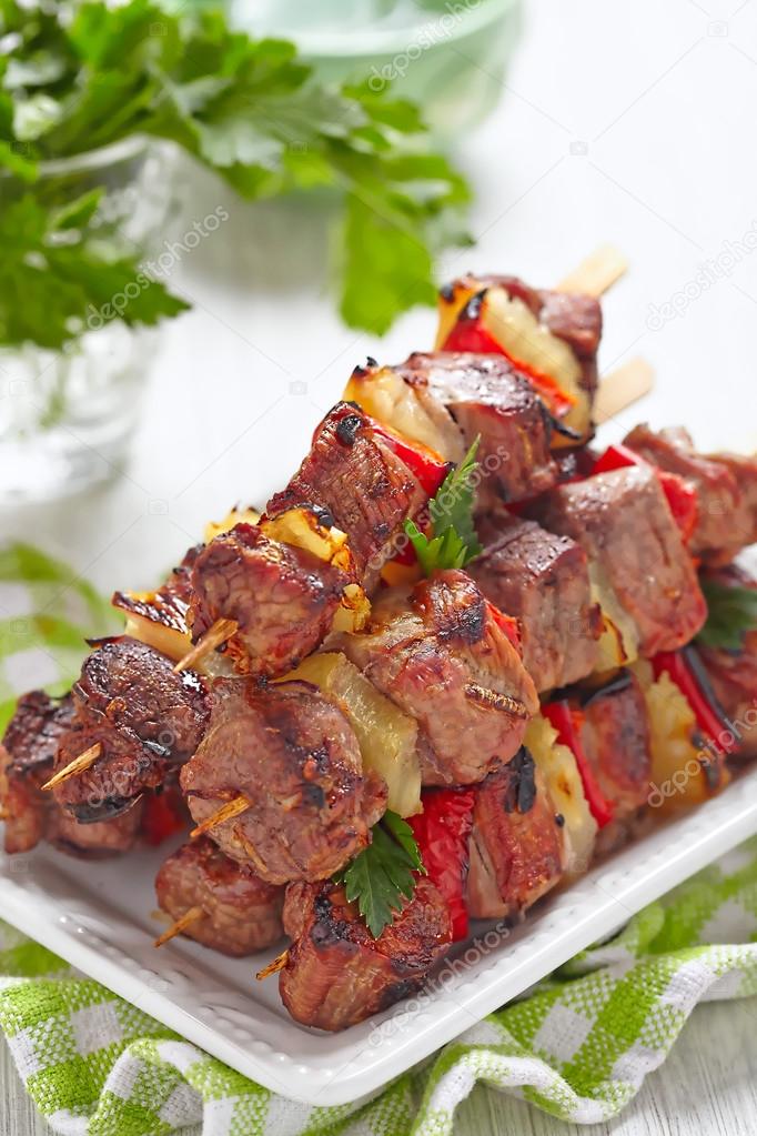 Grilled kebab with pepper and pineapple