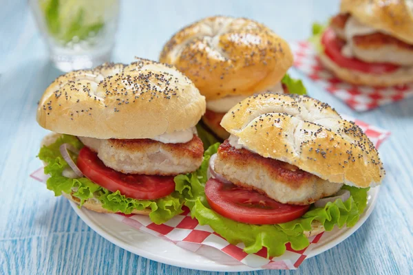 Hamburguesa de pollo —  Fotos de Stock