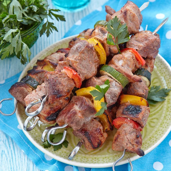Kebabs de porco grelhados — Fotografia de Stock