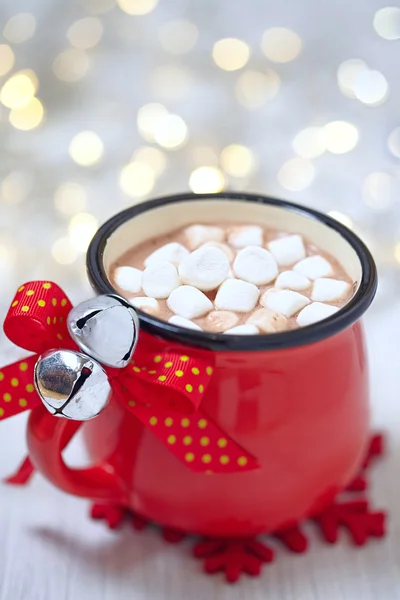 Horká čokoláda a marshmallows — Stock fotografie