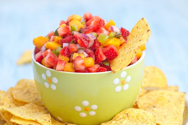 Strawberry mango salsa — Stock Photo, Image