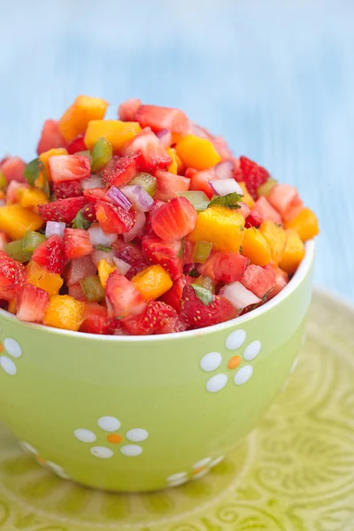 Çilek mango salsa — Stok fotoğraf