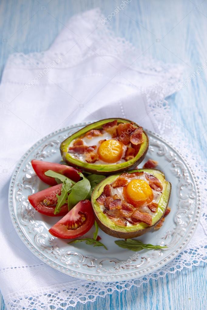 Avocado Egg Boats with bacon