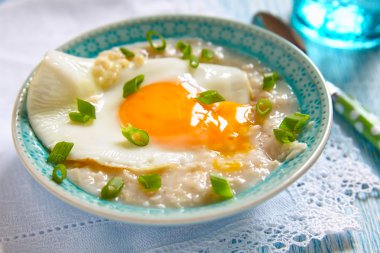 Lezzetli yulaf lapası