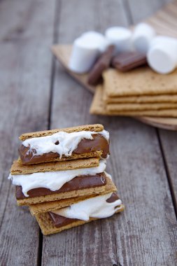 Ev yapımı Smores