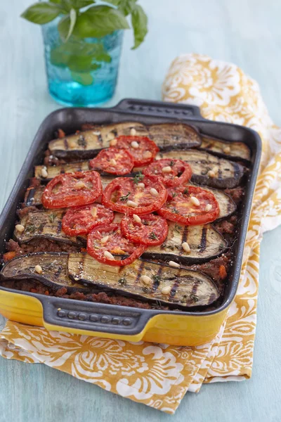 Rallado al horno con carne molida y berenjenas — Foto de Stock