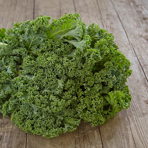 Fresh green kale leaves — Stock Photo, Image