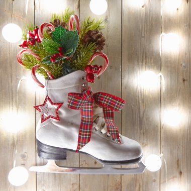 Noel dekorasyonu ile paten