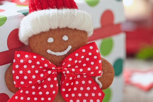 Decorações de Natal com homem de pão de gengibre — Fotografia de Stock