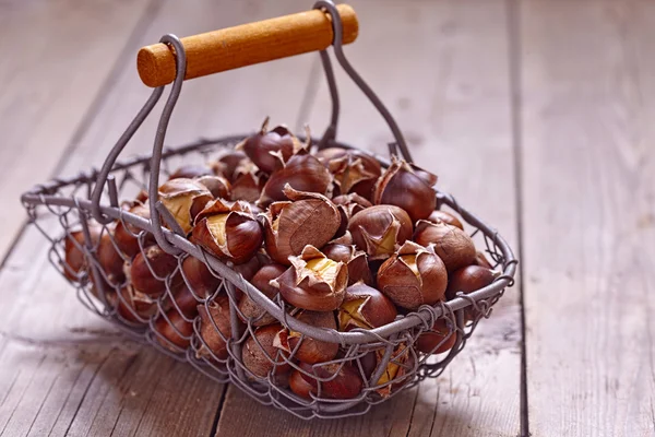 Castanhas torradas deliciosas — Fotografia de Stock