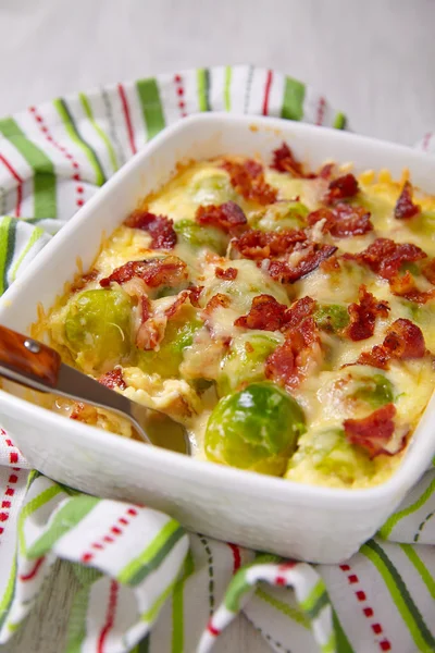 Brussel sprout casserole — Stockfoto