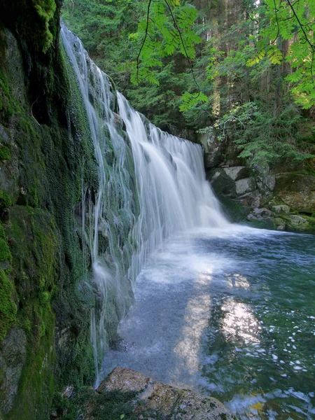 Wasserfall-Kaskade an der Elbe — Stockfoto