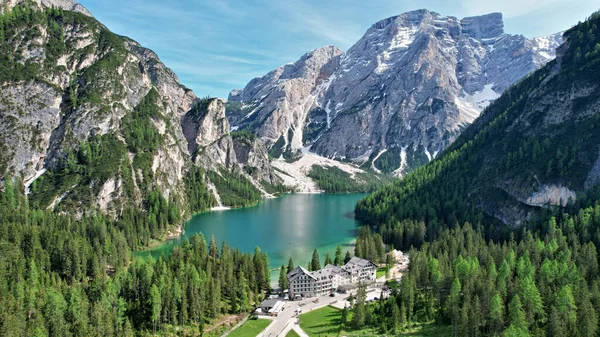 Lago Montanha Azul Turquesa Nos Alpes Italianos Nas Dolomitas — Fotografia de Stock