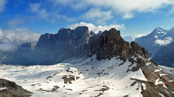 Гори Вапняку Італійських Альпах Доломітах — стокове фото