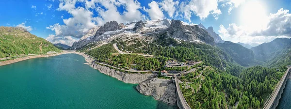 Lago Montanha Azul Turquesa Nos Alpes Italianos Nas Dolomitas — Fotografia de Stock