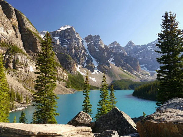 Jezioro Moraine - Alberta, Kanada — Zdjęcie stockowe