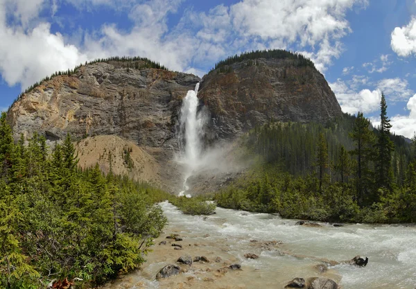 Takakkaw Falls w Parku Narodowym Yoho Obrazy Stockowe bez tantiem