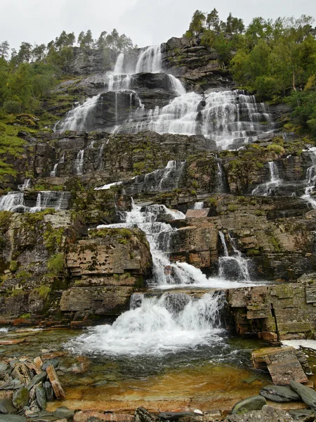 Şelale Tvindefossen, Norveç Stok Fotoğraf