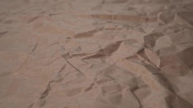 Buruşuk buruşuk ambalaj kağıdı. Yakın çekim katları. Makro. Doli Vuruşu