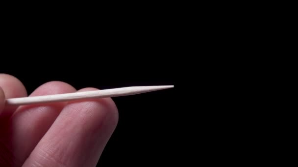 Palito Dentes Afiado Madeira Macro Shot Acessório Odontológico Higiênico Mão — Vídeo de Stock