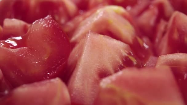 Sliced Red Ripe Juicy Tomato Rotation Macro Shot Sparkling Vegetable — Stock Video