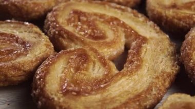 Puf şekerli kurabiyeler. Makro. Döndürme