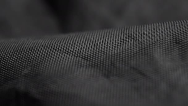 Vlnitá Černá Syntetická Látka Makro Dolly Postřelená Vrásky Textury — Stock video