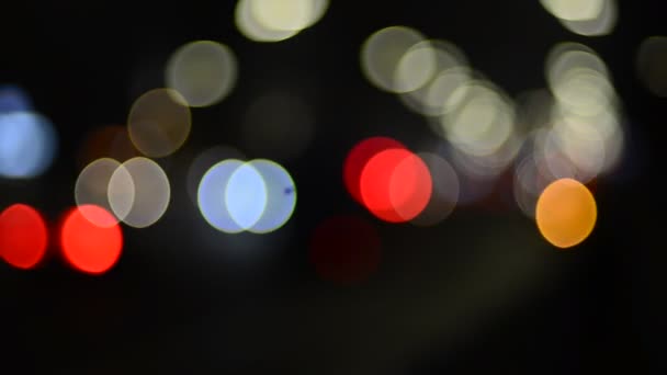 移动交通灯的失焦镜头 — 图库视频影像