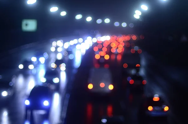 Torlaszolt Közlekedési Lámpák Esténként — Stock Fotó