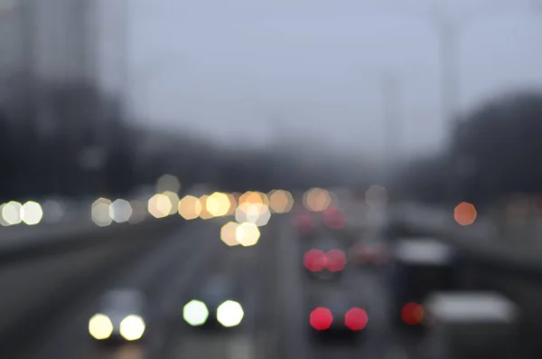 Torlaszolt Közlekedési Lámpák Esténként — Stock Fotó