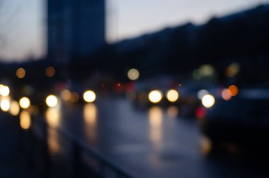 Renkli trafik ışıklarının odaklanmış görüntüsü