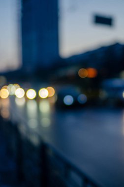 Renkli trafik ışıklarının odaklanmış görüntüsü