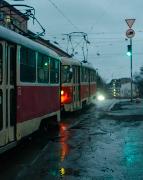 Schemering Verlicht Oude Tram Bewegen Straat Kyiv Ukraine — Stockfoto