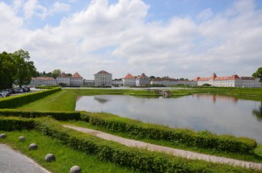 beautiful view of lake in sunny park