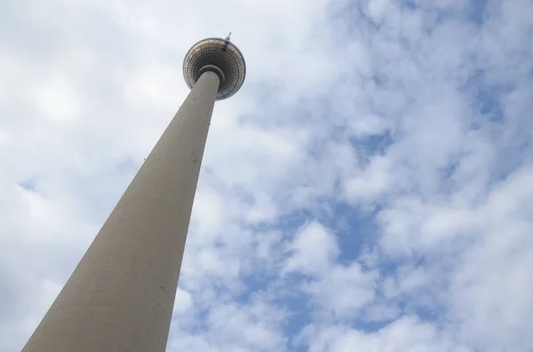 建筑截图 天空中的塔楼景观 — 图库照片