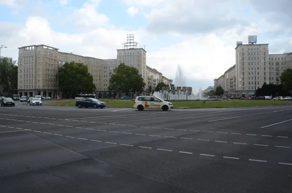 Berliner Straßenszene Mit Autos Deutschland — Stockfoto