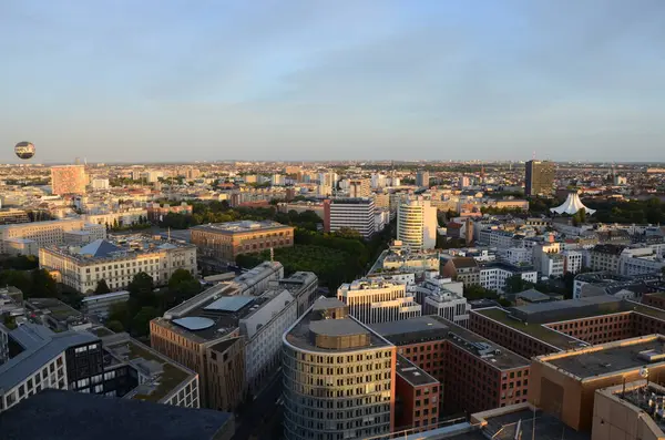 Uitzicht Architectuur Zonsondergang Berlijn Stad Scene — Stockfoto