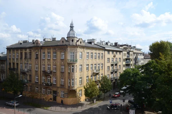 Blick Auf Die Straßenszene Der Stadt Bei Tageslicht — Stockfoto